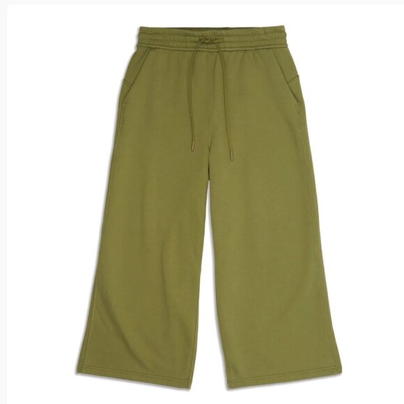 lululemon athletica Pants - Lululemon High Rise Wide Leg Crop Loungeful Pants Sz 6